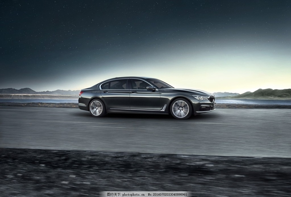 寶馬7系汽車廣告圖片